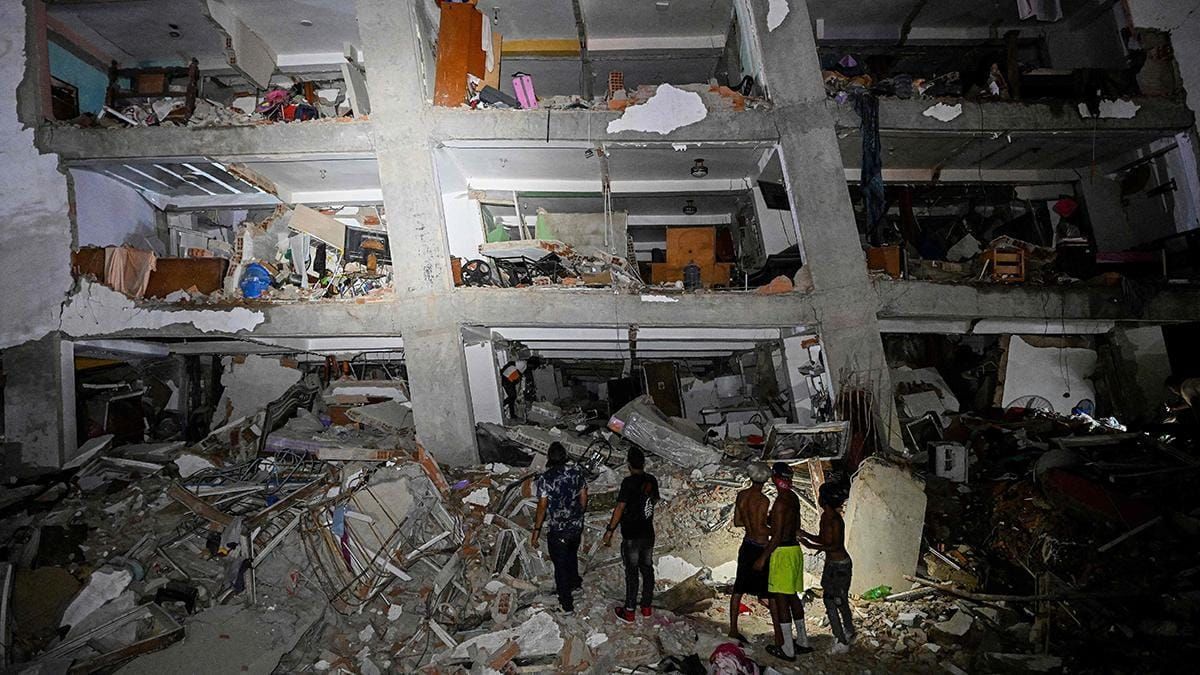 Histórico terremoto doble sacude a Venezuela