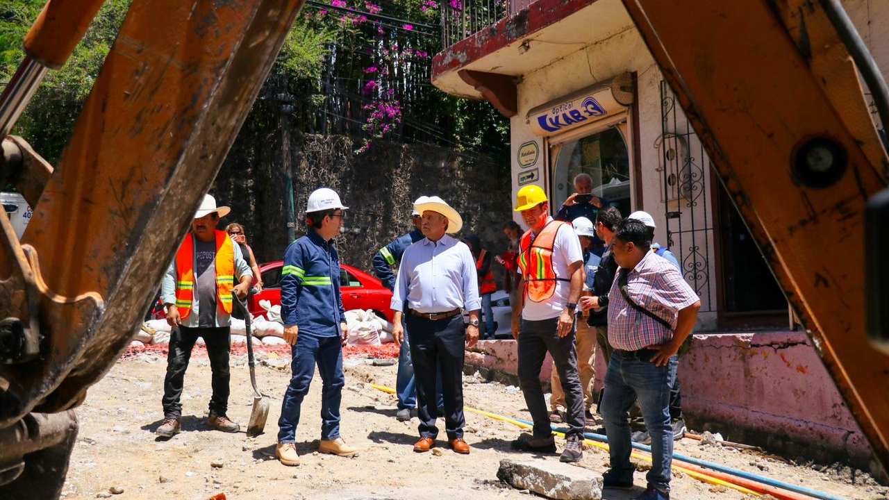Supervisa José Luis Urióstegui seis obras que transforman el Centro Histórico de Cuernavaca