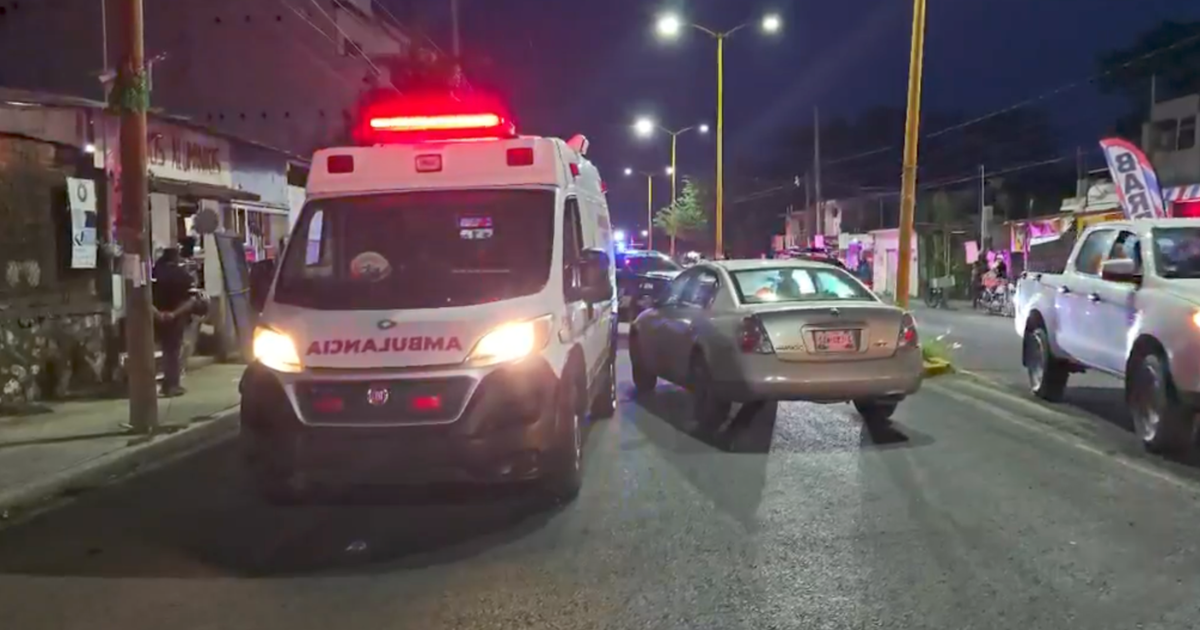 Atacan a hombre en la carretera Cuautla-Cuernavaca; fallece tras recibir atención