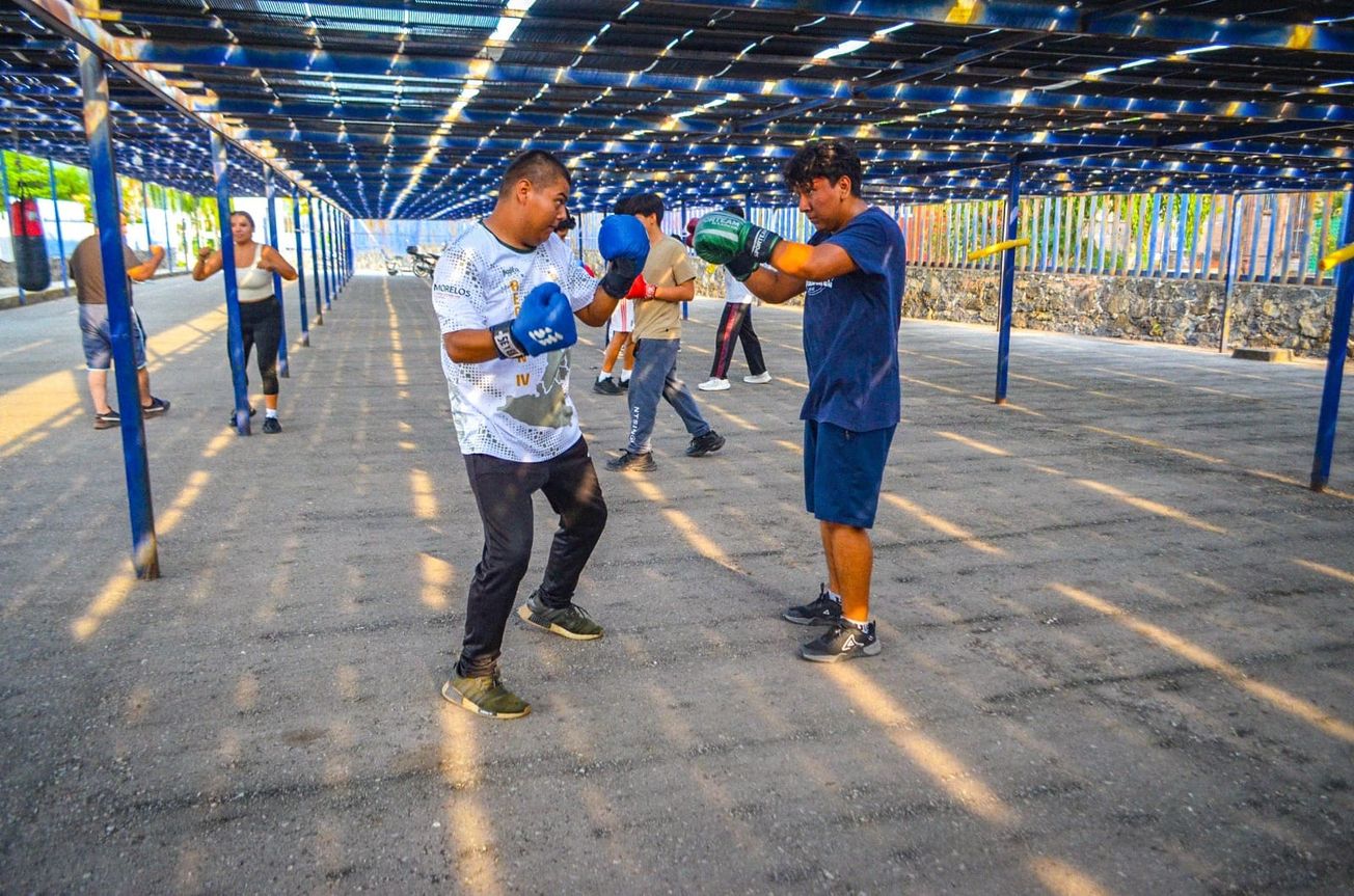 Ofrecen clases gratuitas de boxeo en Emiliano Zapata; conoce días y horarios