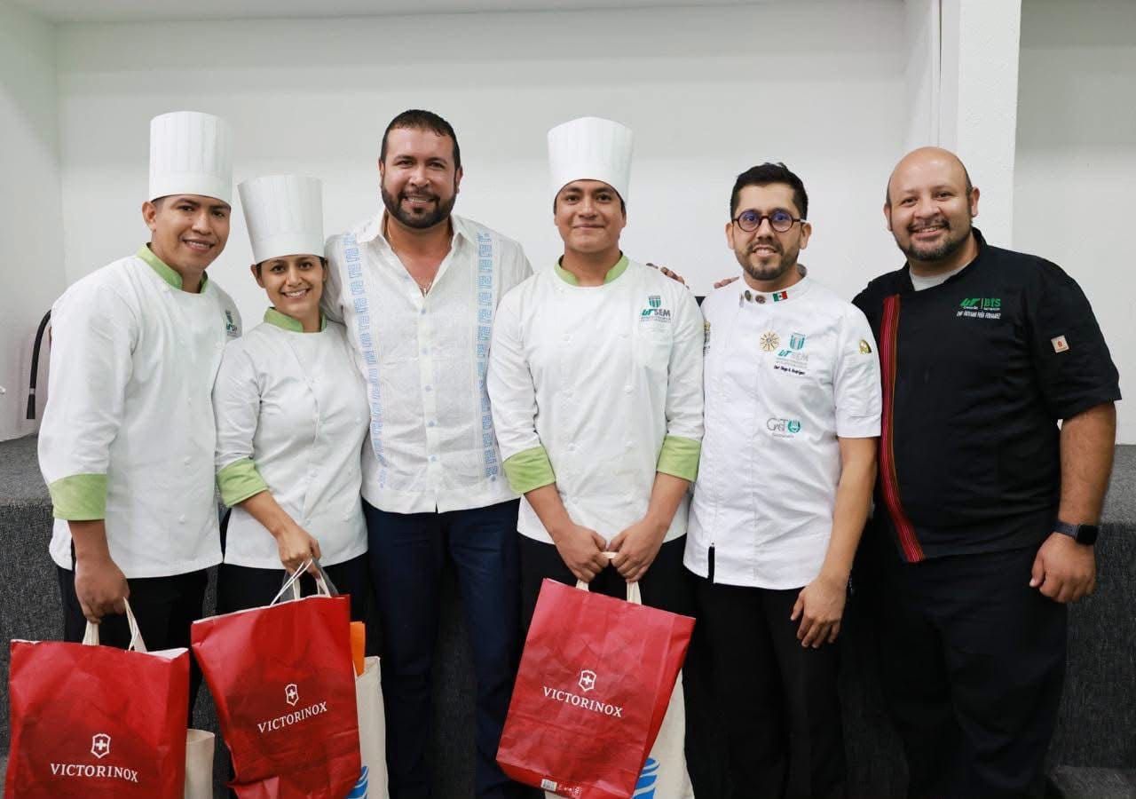 Estudiantes de Morelos ganan concurso gastronómico internacional