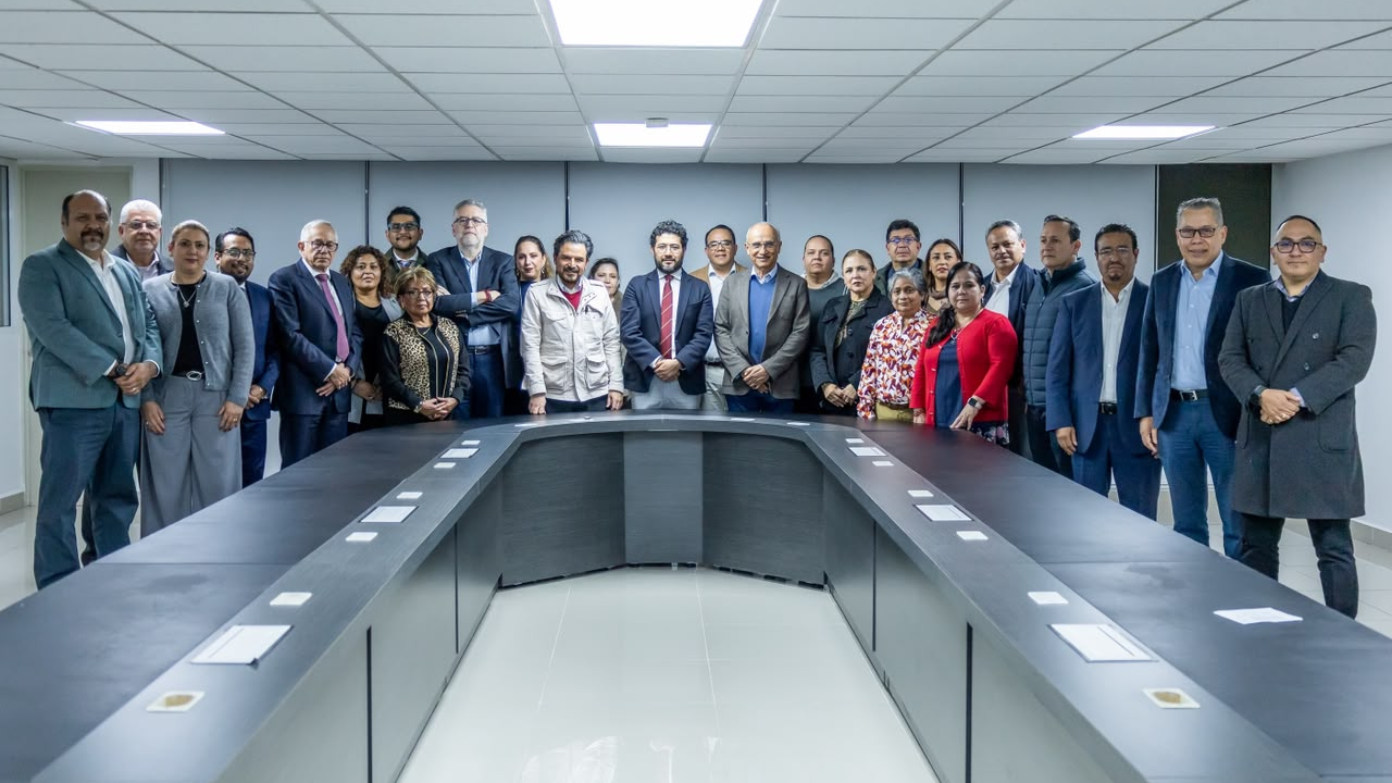 Incremento salarial del 8% y mejora de condiciones y atención a derechohabientes
