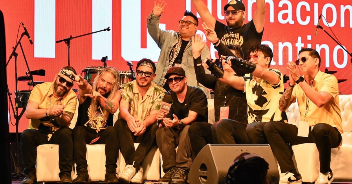 La Santísima Voladora cierra el Cervantino en Cuernavaca con su tropimetal