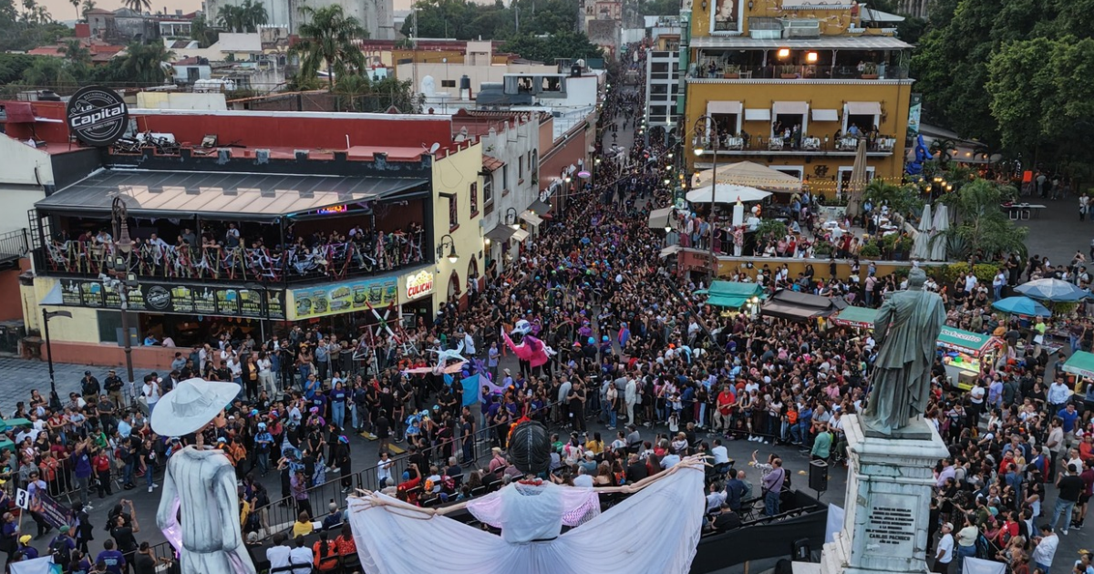 Miquixtli 2026 reúne a 15 mil personas en desfile por Cuernavaca