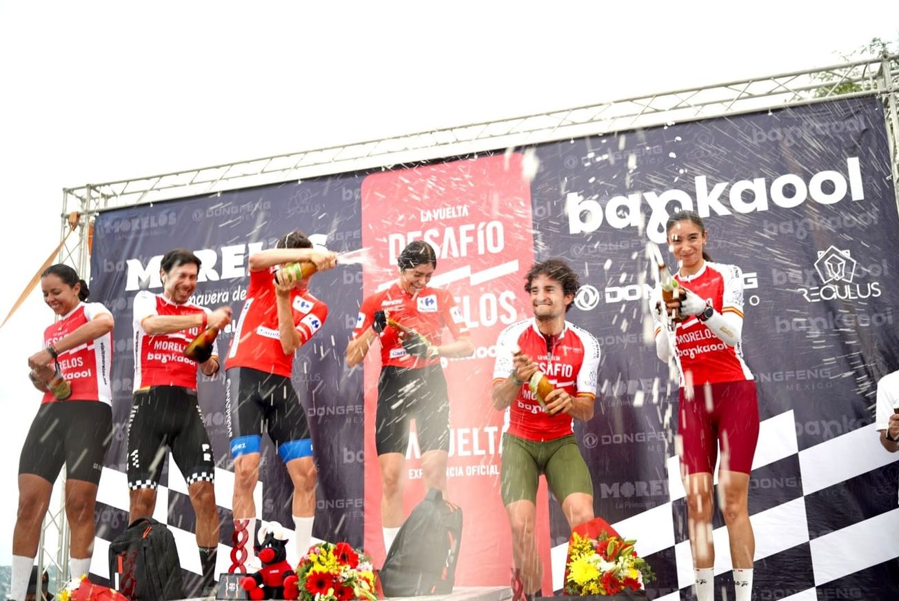 Más de mil ciclistas participan en el Desafío Morelos by La Vuelta