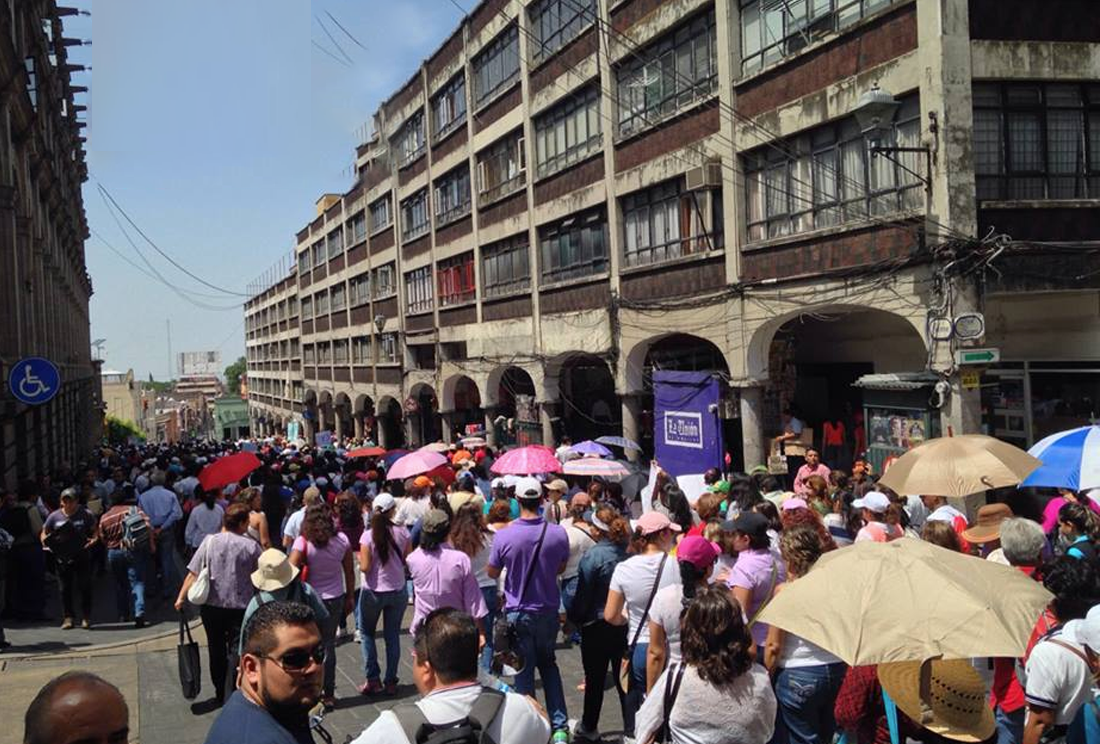 En Morelos sí descontarán a maestros