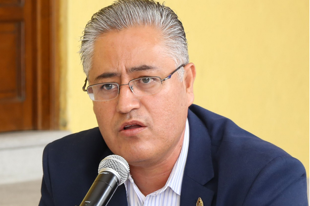 AMENAZAN A DIRECTOR DEL PATRONATO UAEM