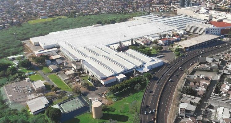 Bridgestone quiere hacer 25 mil llantas al día en la planta de Cuernavaca