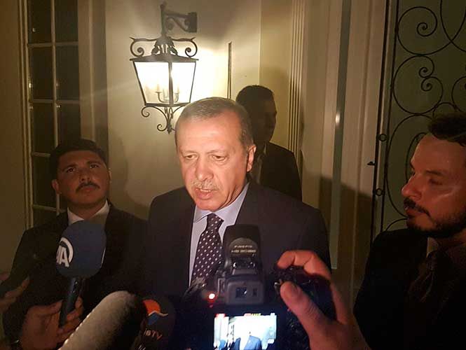 Cierran medios de comunicación en Turquía