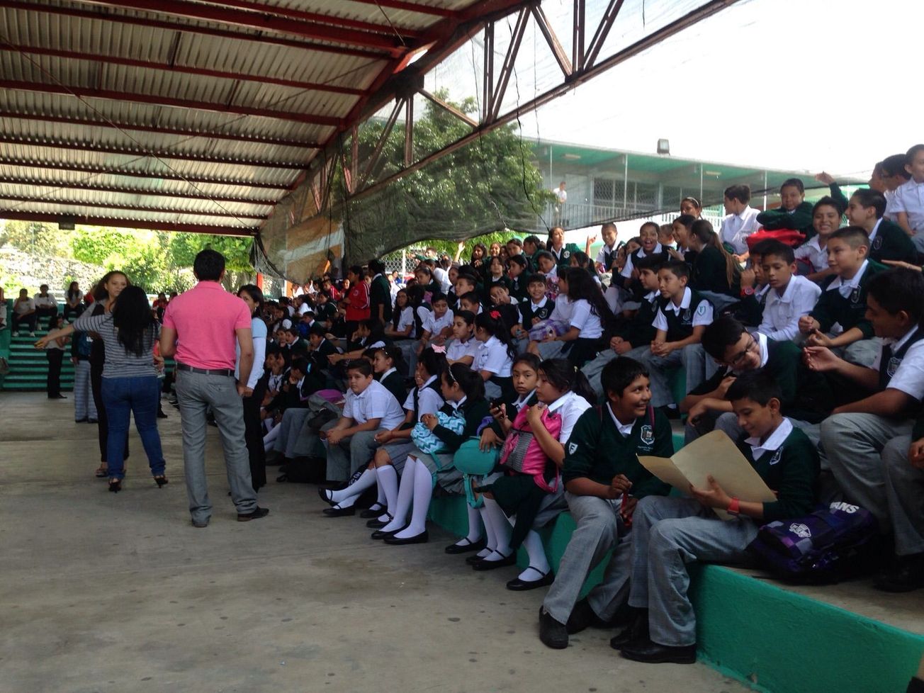 Alumnos de tercero de secundaria ya no tendrán beneficio de útiles escolares en Jiutepec
