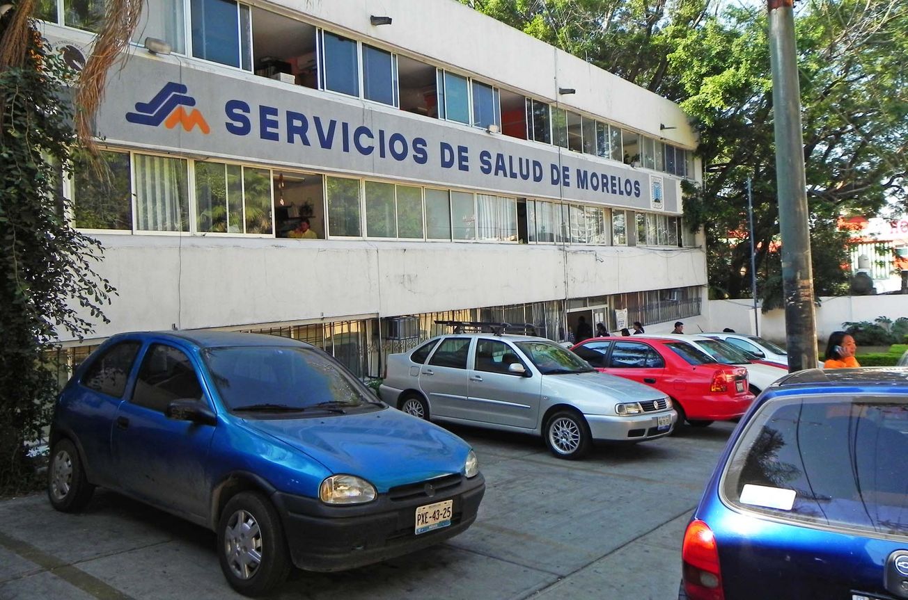 Adeudos provocan crisis en Servicios de Salud Morelos