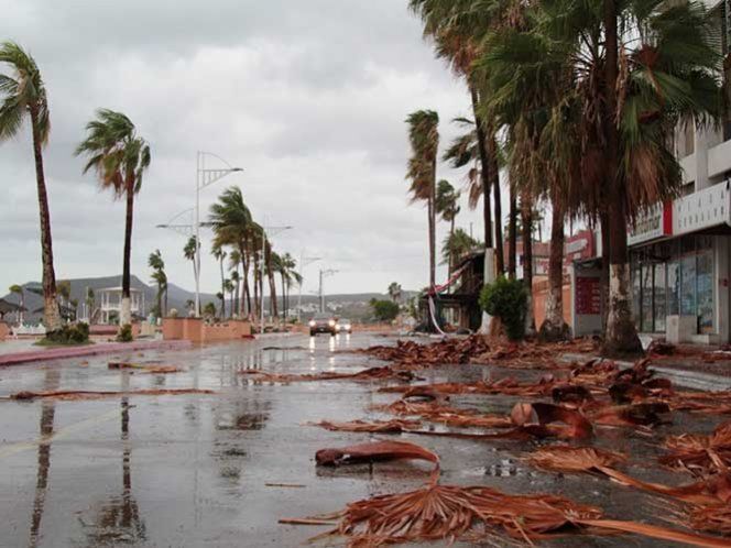 Se queda Baja California incomunicado