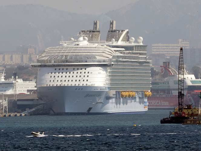 Se accidenta el crucero más grande del mundo
