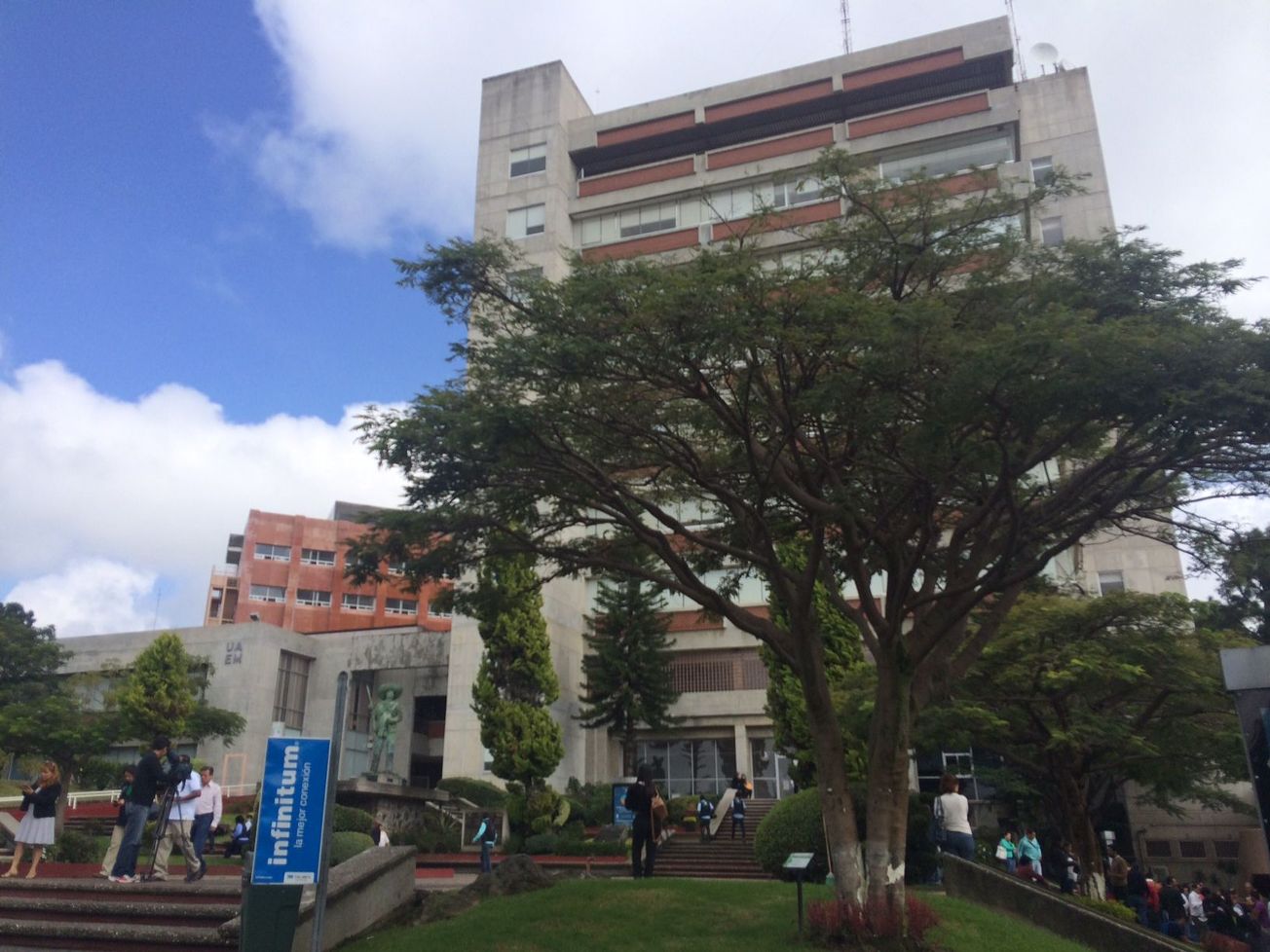 Facultad de arquitectura de la UAEM no tiene sedes.