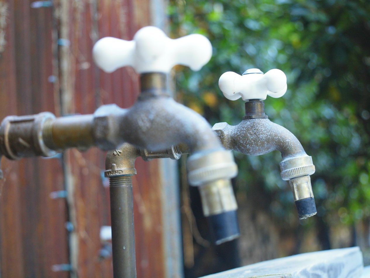 Reportan 20 mil tomas clandestinas de agua