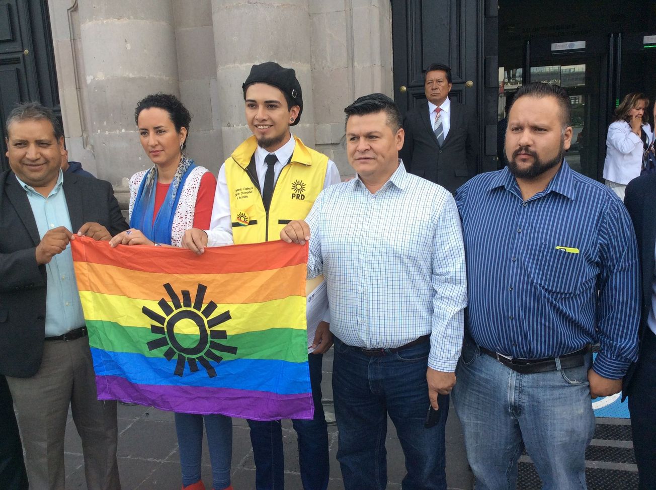PRD impulsará adopción gay