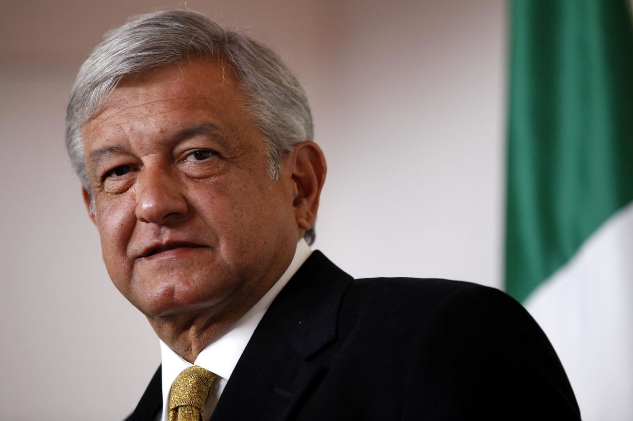 Visita de Trump fue una “cortina de humo”, asegura AMLO