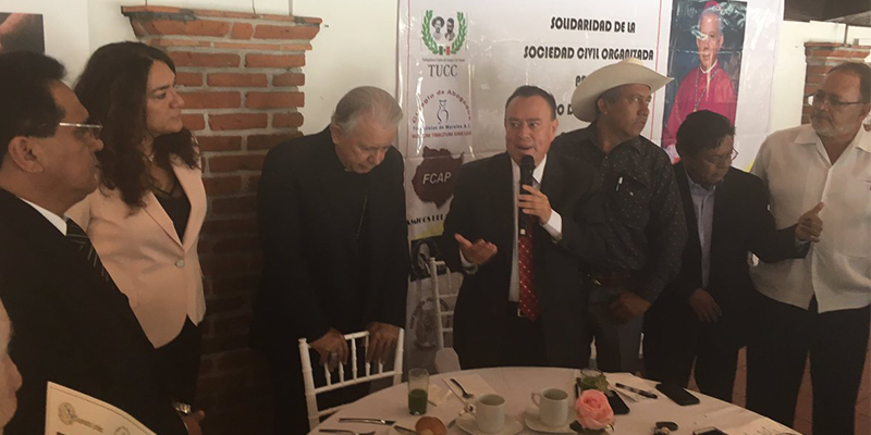 Se reúne obispo de Cuernavaca con ONG’s