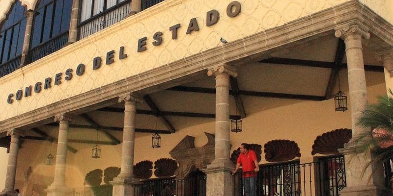 Entró en vigor la ley de uniformes gratuitos para alumnos de Educación Básica