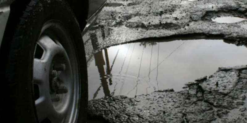Baches, principal problema en las ciudades