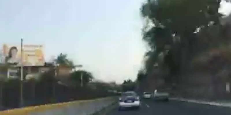 Paso Exprés: Acceso a laterales después de puente Polvorín