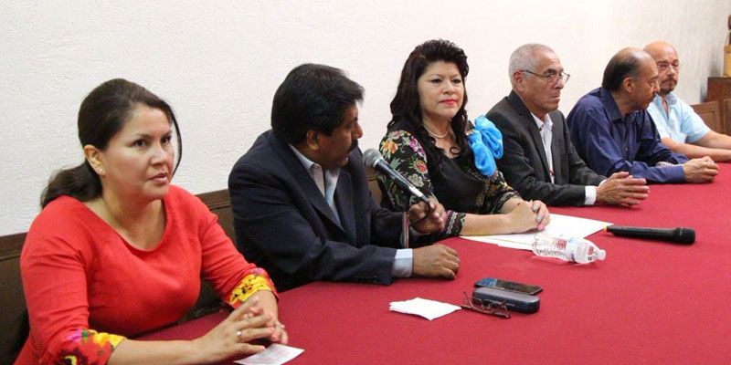 Eva Rivera Barrera es la ganadora de la Presea al Mérito Docente