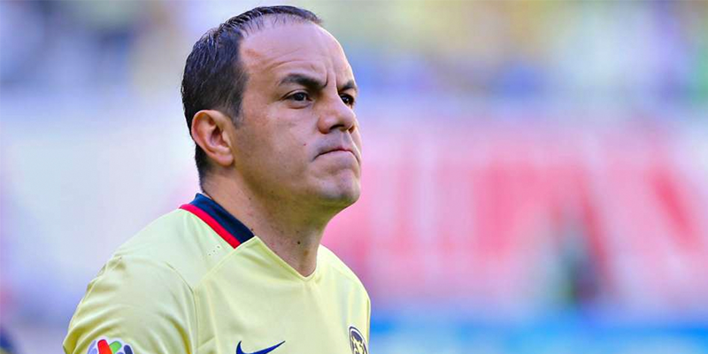 Cuauhtémoc Blanco se va a España (por un día)
