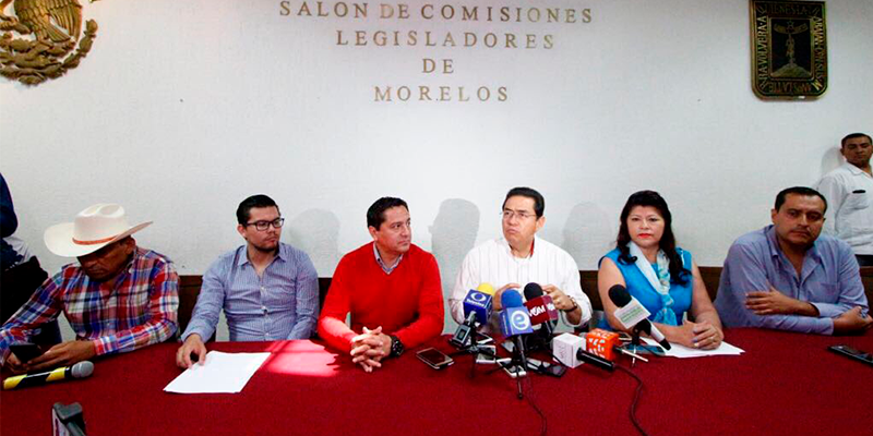 Rechaza G10 el actuar de la diputada Beatriz Vicera