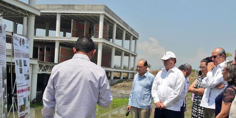 Impulsarán industria farmacéutica en el estado