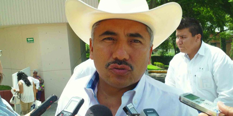 “La deuda es de 300 millones de pesos”