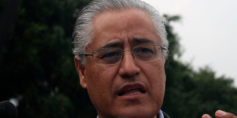 Exoneran a Alejandro Vera