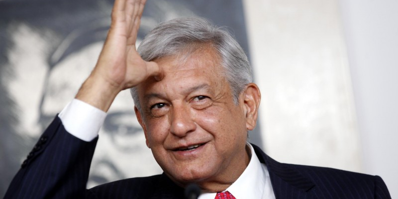 Vuelve AMLO a arremeter contra ‘La Mafia del Poder’