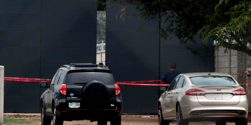 Roba comando armado 40 autos nuevos en Jalisco