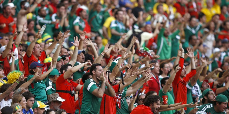 Gritan “eeeh…put%” frente al presidente de la FIFA