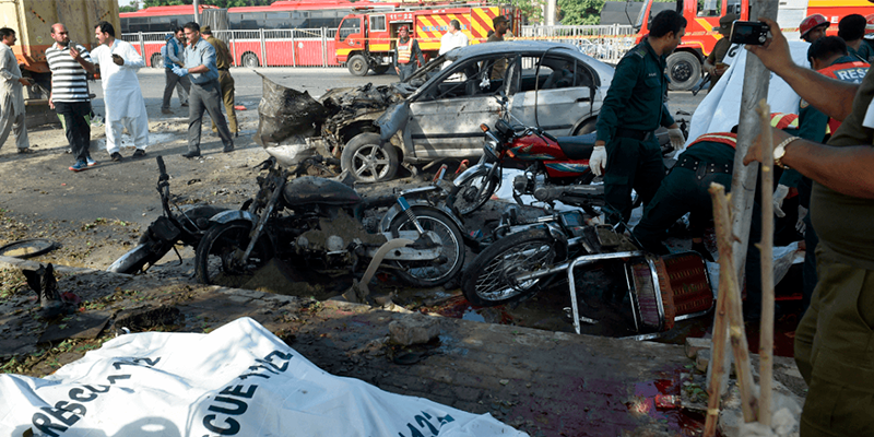 Atentado en Pakistán deja al menos 25 muertos