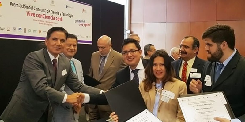 Crean silla de ruedas controlada por la mente