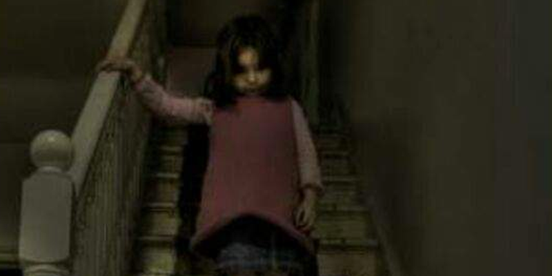 La leyenda de la niña en la escalera