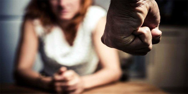 Capacitan a funcionarios en temas de violencia de género