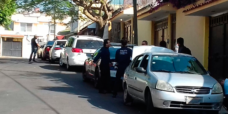 Realizan cateo en San Cristóbal de Cuernavaca