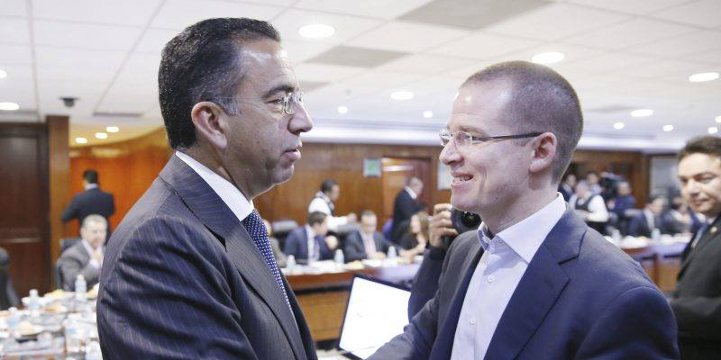 “No estoy afiliado a ningún partido”