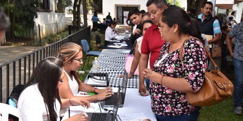 Feria de trámites para pasaportes norteamericanos