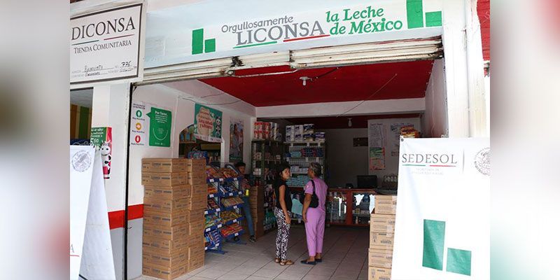 Roban negocio y lesionan a un adulto mayor