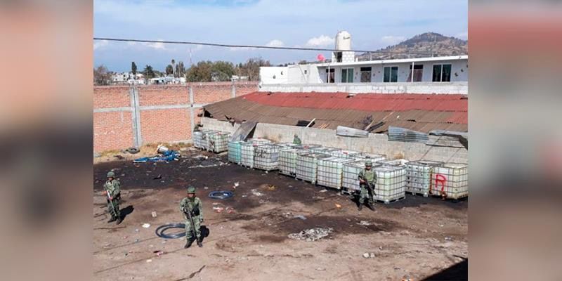 Desmantelan bodegas de huachicol