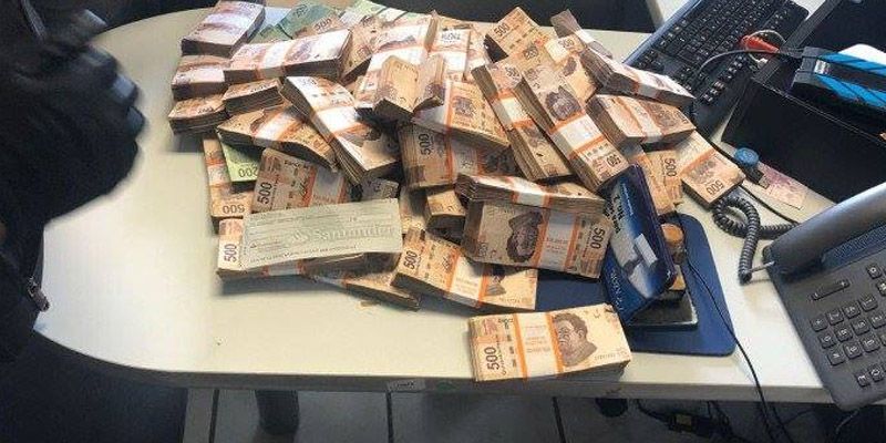 Aseguran 2 millones de pesos