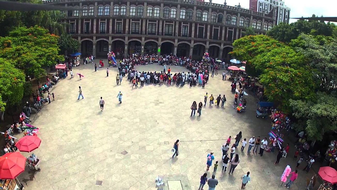 Manifestación en Cuernavaca por jubilaciones “doradas”