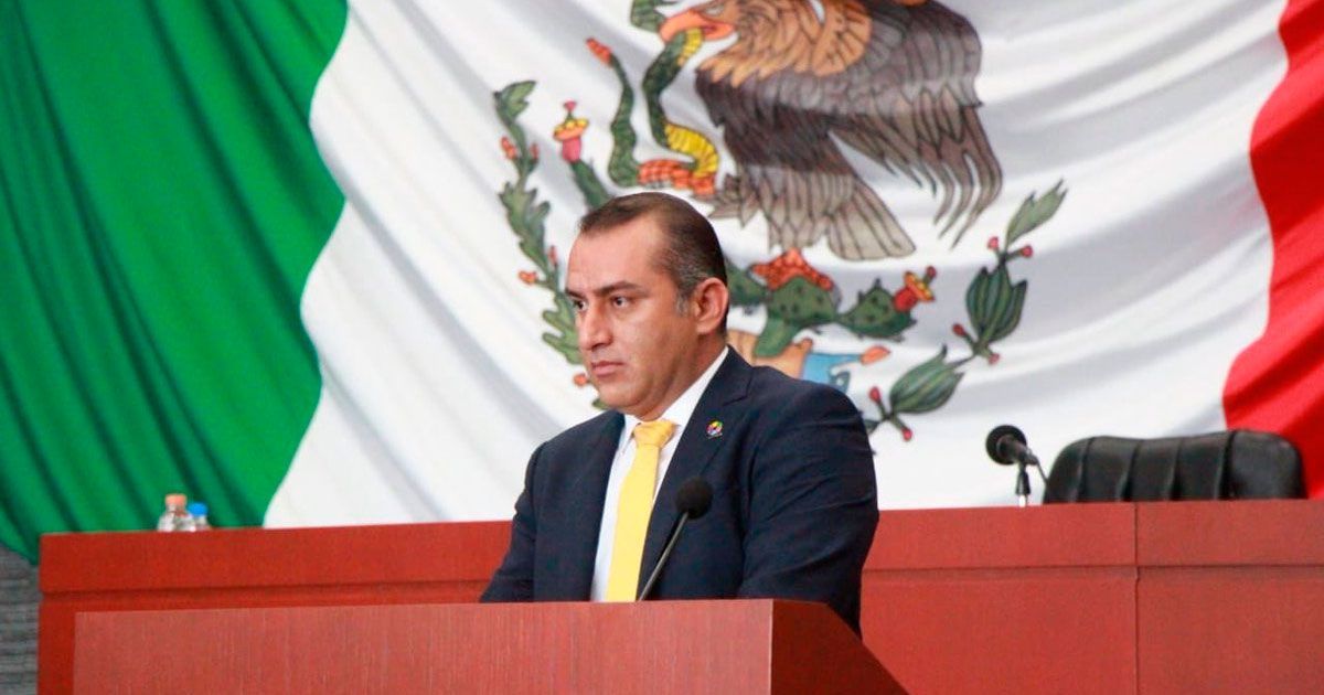 Comparece Ángel Colín ante el Congreso del Estado
