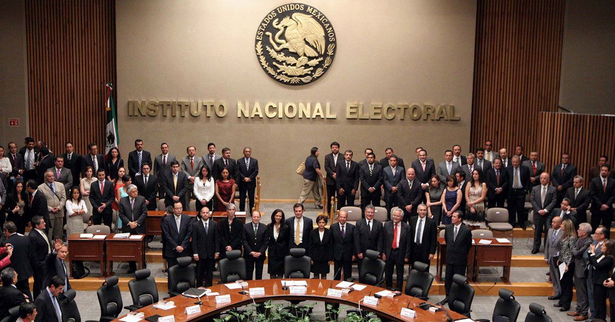 Seguros de vida, parte del salario de consejeros
