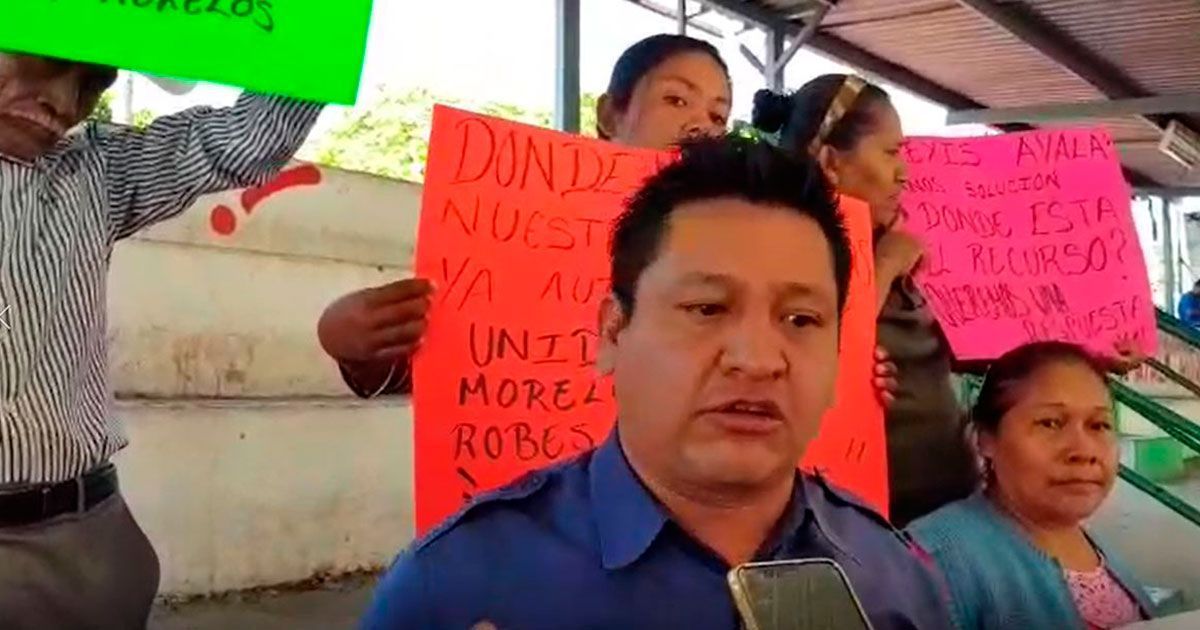 Damnificados se manifiestan en Ayala