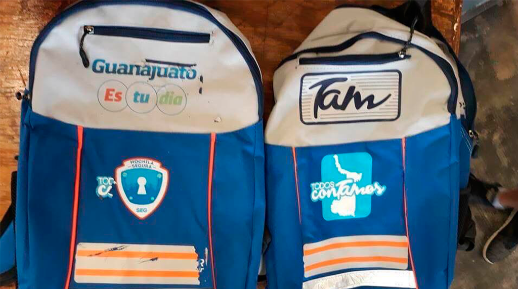 Gobierno de Tamaulipas entrega mochilas recicladas de otro estado