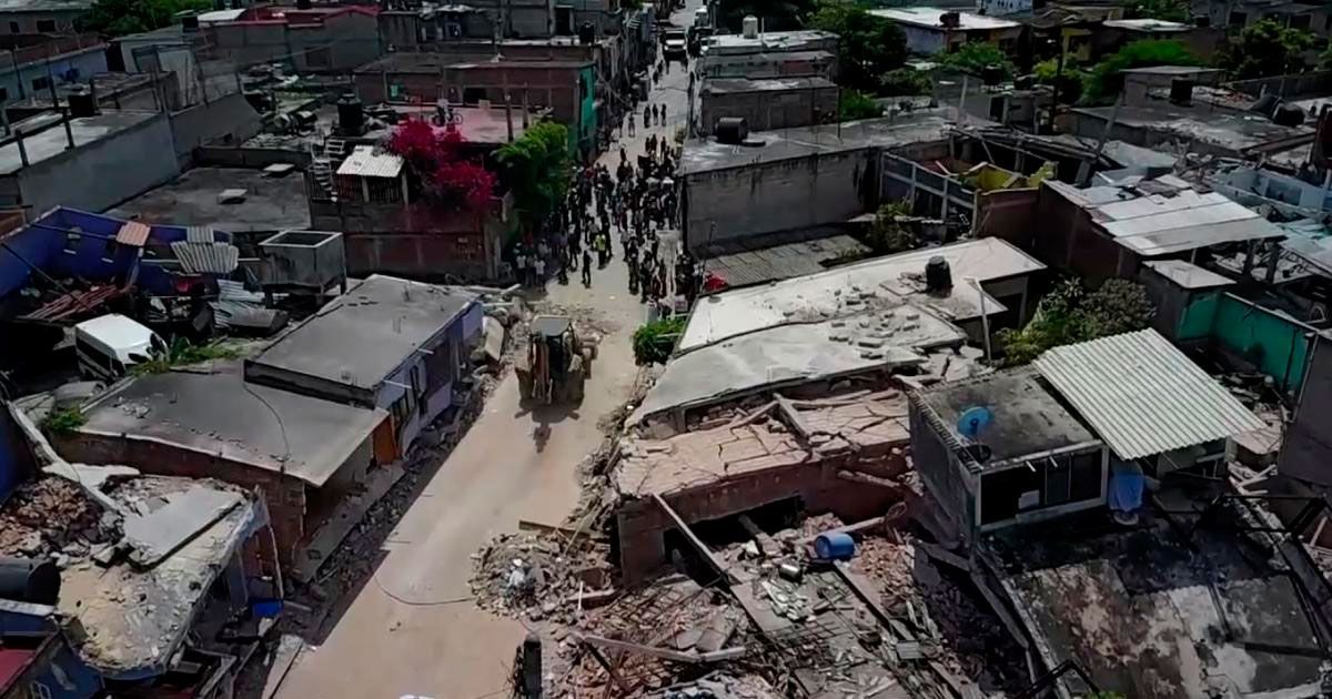 Federación tiene detenida reconstrucción en Morelos tras 19S